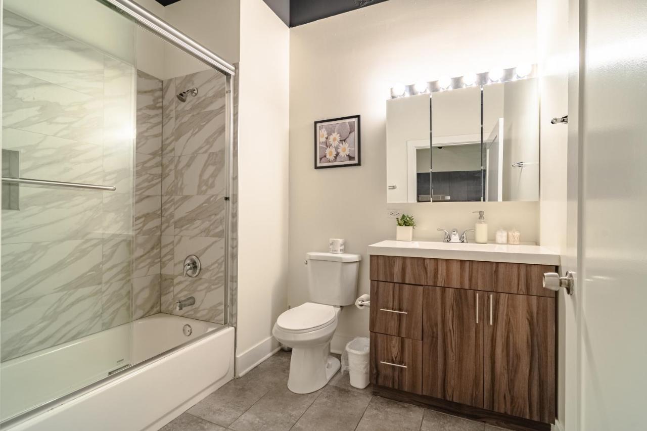 Ideal 3Br Business Or Leisure Rental In Chicago Fully Stocked Kitchen & Fast Internet With Optional Parking Near Soldier Field, Grant Park & Mccormick Place Чикаго Экстерьер фото